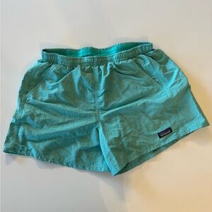 Patagonia baggies 5"